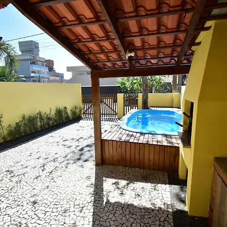 Casa Canela, 450 Mts Da Praia De Mariscal. Bombinhas Exterior photo